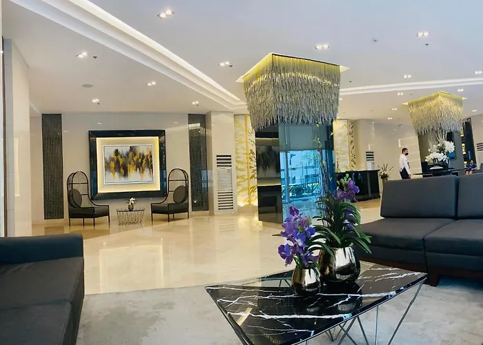 Connie's Fame Haven Apartment